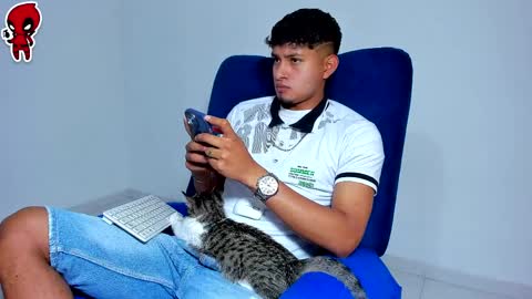  Dominic  online show from 03-31-26, 01:51