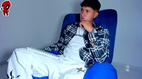 Snapshot of dominick_king chatting on 05-24-26, 12:04 Dominic online show from 05-24-26, 12:04