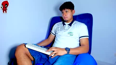 Snapshot of dominick_king chatting on 06-23-26, 02:31 Dominic online show from 06-23-26, 02:31