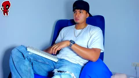Snapshot of dominick_king chatting on 07-29-26, 01:37 Dominic online show from 07-29-26, 01:37