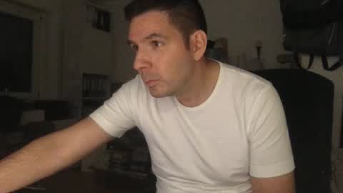 Snapshot of dominik_home chatting on 09-19-25, 07:36 dominik_home online show from 09-19-25, 07:36