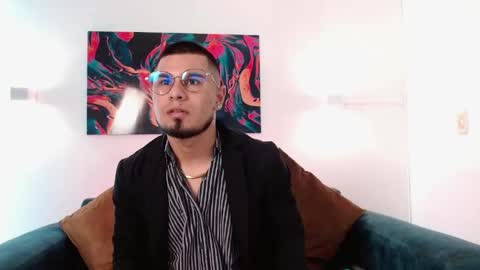 Snapshot of dominikvega chatting on 05-27-26, 06:38 Dominik online show from 05-27-26, 06:38