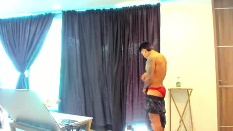 Snapshot of dominiofit chatting on 04-27-26, 02:37 Only fans Ronnie col---InstaRonniecolleman online show from 04-27-26, 02:37