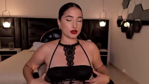 Snapshot of dominiquevega_ chatting on 06-14-26, 02:24 Dominique online show from 06-14-26, 02:24