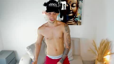 dominyck_ online show from 04-02-26, 11:24