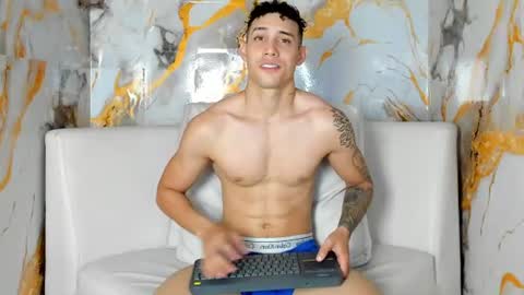 dominyck_ online show from 08-01-26, 04:12