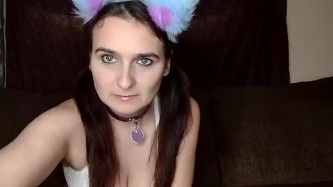 Snapshot of dommekitten1 chatting on 01-29-25, 08:56 Fun couple online show from 01-29-25, 08:56