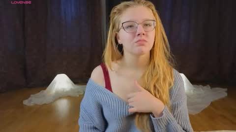 Macy online show from 10-28-25, 03:10