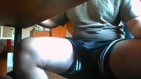 Snapshot of dondematteo chatting on 02-22-25, 09:23 TheCleaner online show from 02-22-25, 09:23