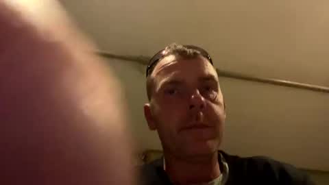 Snapshot of dondoin chatting on 09-22-25, 12:56 live online show from 09-22-25, 12:56