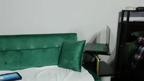 Gifted online show from 03-06-26, 02:30