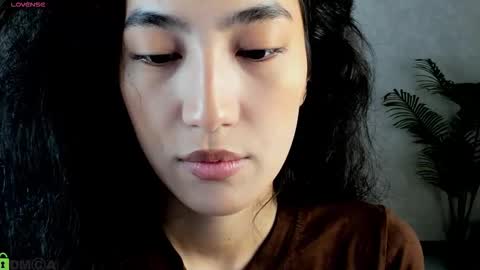 Aura online show from 11-20-25, 02:56