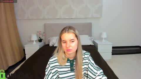 Donna On GMT2 Mon-Fri 3-9 AM online show from 04-02-26, 11:57