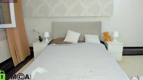 Donna On GMT2 Mon-Fri 3-9 AM online show from 04-05-26, 11:24