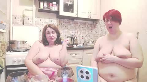 Tatiana 43 curvy sexy body and Joanna redhead 39 years online show from 01-15-25, 10:02