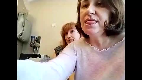 Tatiana 43 curvy sexy body and Joanna redhead 39 years online show from 04-05-26, 02:03