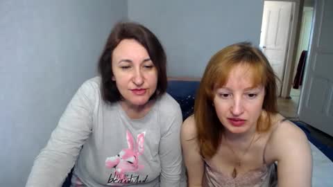 Snapshot of donnalimadonna chatting on 04-24-26, 07:44 Tatiana 43 curvy sexy body and Joanna redhead 39 years online show from 04-24-26, 07:44