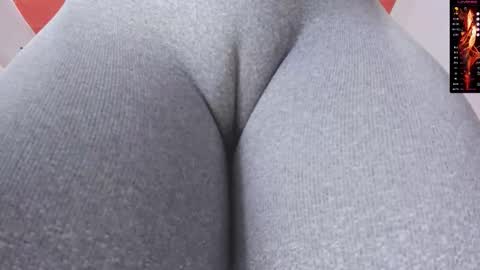 Paula DiazGMT-5 0730 - 1400 online show from 10-17-25, 12:08