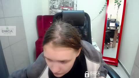 Snapshot of donnasia chatting on 06-05-26, 07:58 Sia online show from 06-05-26, 07:58