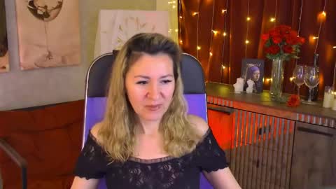 Donna online show from 04-21-26, 07:06