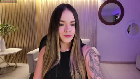 Snapshot of donnastonne chatting on 01-05-25, 05:51 Donna Stonne online show from 01-05-25, 05:51