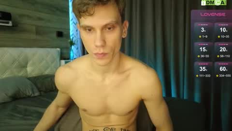 Snapshot of donnikon chatting on 11-30-25, 07:51 Nikon online show from 11-30-25, 07:51