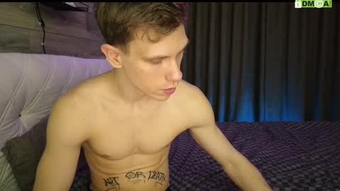 Snapshot of donnikon chatting on 01-10-26, 08:21 Nikon online show from 01-10-26, 08:21