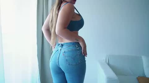 Donatella online show from 03-17-26, 11:57