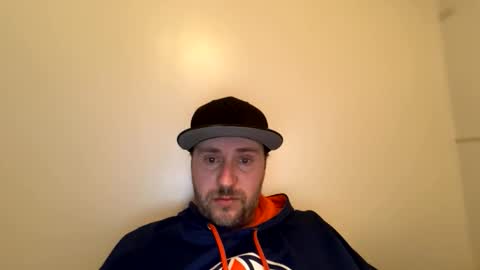 Snapshot of donny8172 chatting on 11-24-25, 12:10 donny8172 online show from 11-24-25, 12:10