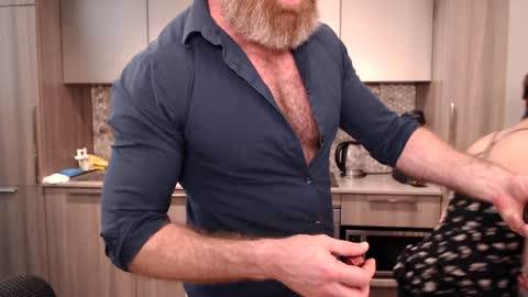 Donny online show from 01-01-25, 02:51