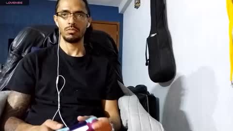 Snapshot of donstark6669 chatting on 03-05-26, 02:51 donstark6669 online show from 03-05-26, 02:51