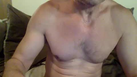 Snapshot of donthatenyc chatting on 06-11-26, 12:32 dont hate nyc online show from 06-11-26, 12:32