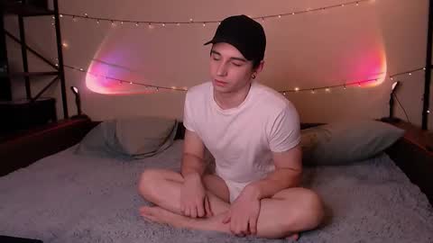 EliotKenny online show from 10-23-25, 08:18