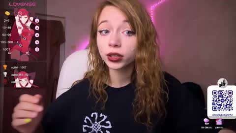 Snapshot of dontoke_ chatting on 09-11-25, 04:40 Nicole online show from 09-11-25, 04:40