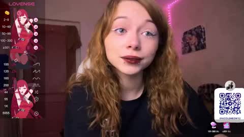 Snapshot of dontoke_ chatting on 09-12-25, 04:07 Nicole online show from 09-12-25, 04:07