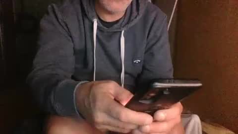 frenchfirefighter online show from 02-27-25, 12:02