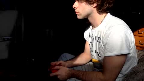 Snapshot of donutking42069 chatting on 01-12-26, 06:35 donutking42069 online show from 01-12-26, 06:35