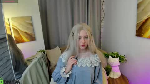 dora online show from 02-28-26, 01:06