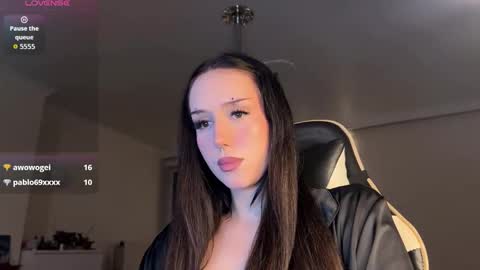 Snapshot of doragranat chatting on 03-22-26, 12:36 doragranat online show from 03-22-26, 12:36
