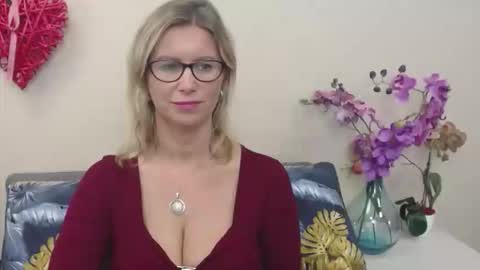 DoreenSexy online show from 10-10-25, 07:51