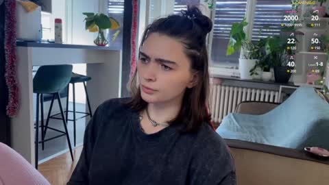 Alice online show from 12-18-24, 09:58