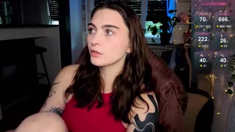 Alice online show from 10-05-25, 09:07