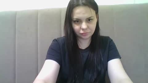 Snapshot of dori_cutie chatting on 02-17-26, 06:47 dori_cutie online show from 02-17-26, 06:47