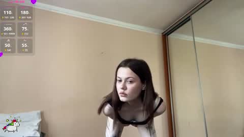 Lauren online show from 07-17-26, 07:37