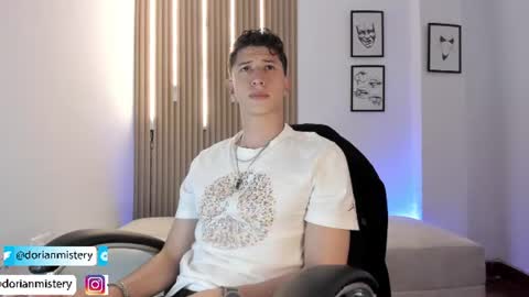 dorian_mystery online show from 06-11-26, 02:53