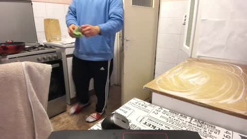 menu  below online show from 01-29-25, 08:56