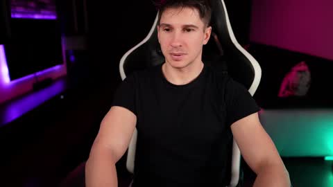 Snapshot of dorianreyes chatting on 01-16-25, 12:12 Dorian Reyes online show from 01-16-25, 12:12