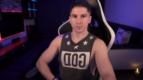 Snapshot of dorianreyes chatting on 01-26-25, 03:27 Dorian Reyes online show from 01-26-25, 03:27