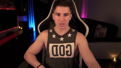 Snapshot of dorianreyes chatting on 01-28-25, 10:56 Dorian Reyes online show from 01-28-25, 10:56