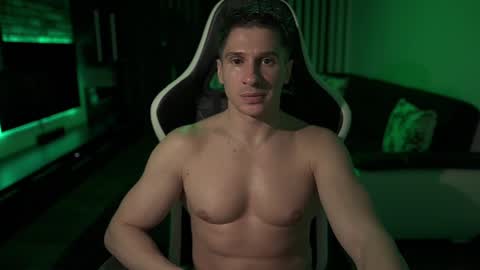 Snapshot of dorianreyes chatting on 02-02-25, 02:59 Dorian Reyes online show from 02-02-25, 02:59